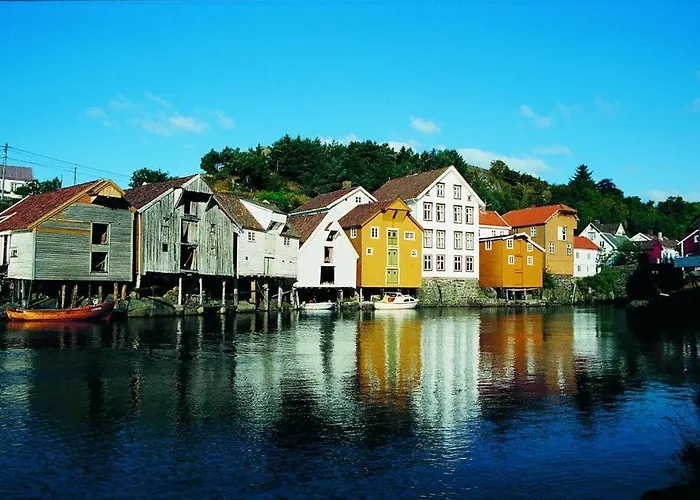 Buveien 158, I Andre Etasje Med Nydelig Utsikt *