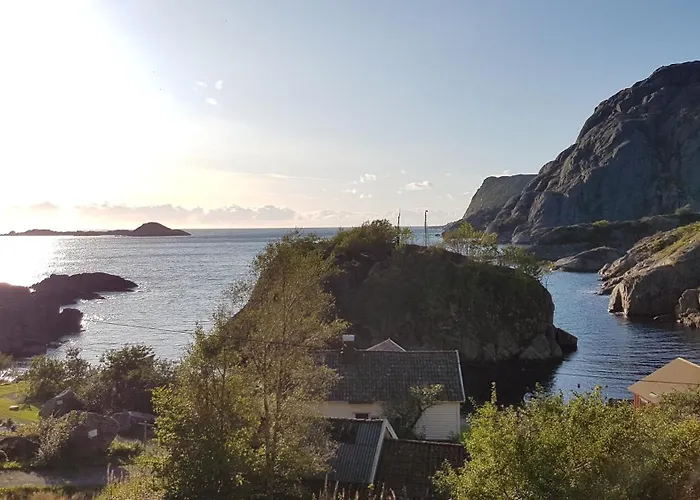 Apartment Buveien 158, I Andre Etasje Med Nydelig Utsikt Sogndalsstrand