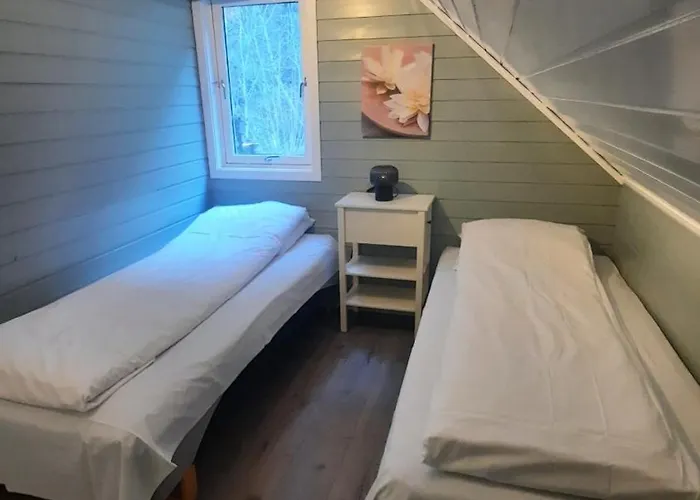 Buveien 158, I Andre Etasje Med Nydelig Utsikt * Sogndalsstrand